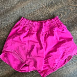 lululemon high rise sonic pink hotty hots